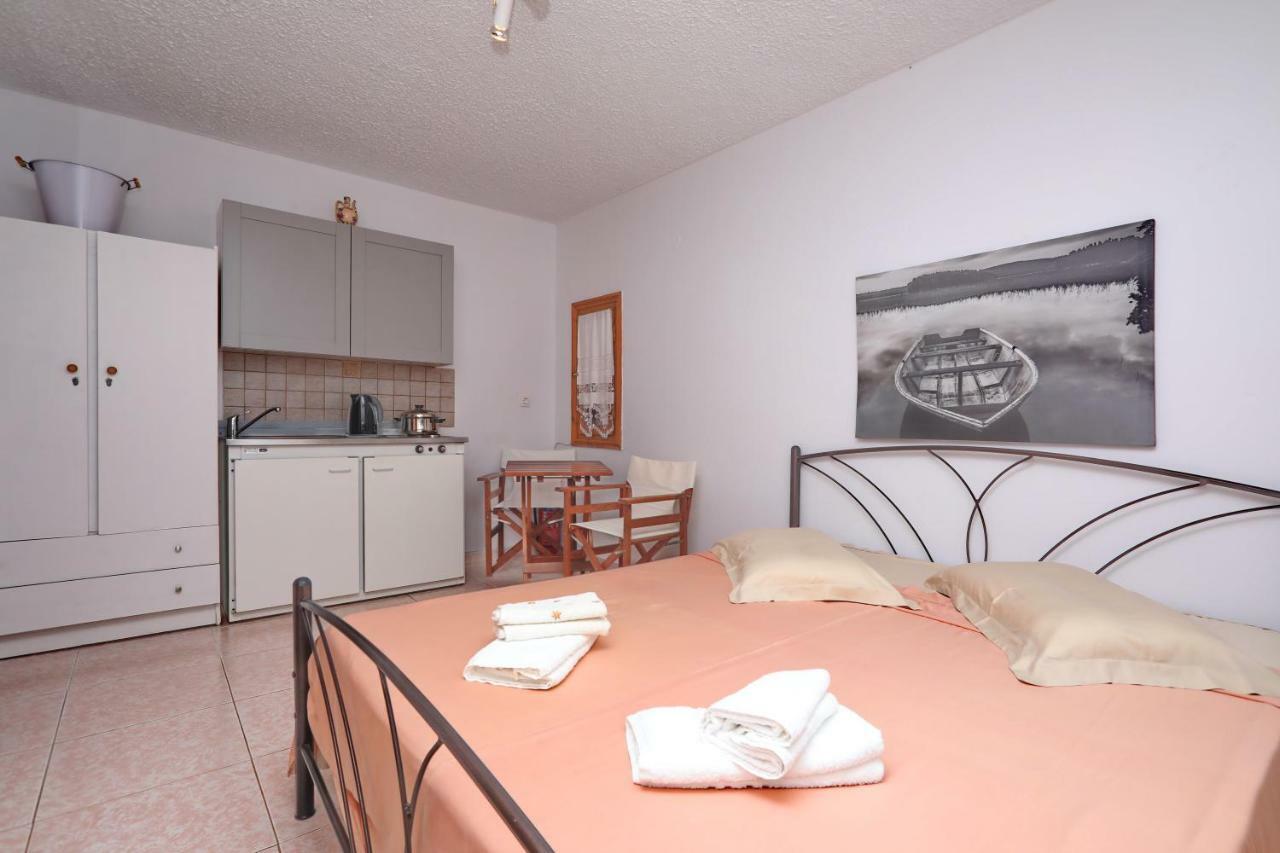 Marlitsis & Studios * Skopelos Town